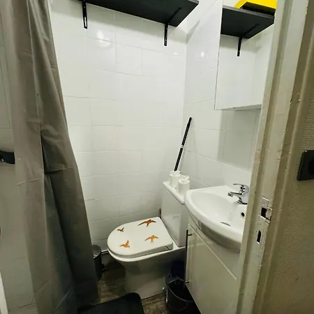 Centre De A Deux Pas De La Seine شقة *